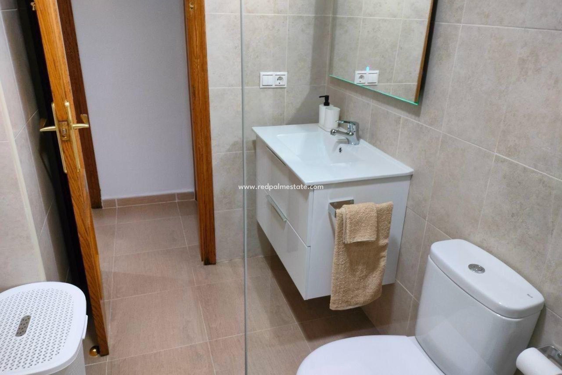 Reventa - Apartmentos -
Torrevieja - Playa de los Locos
