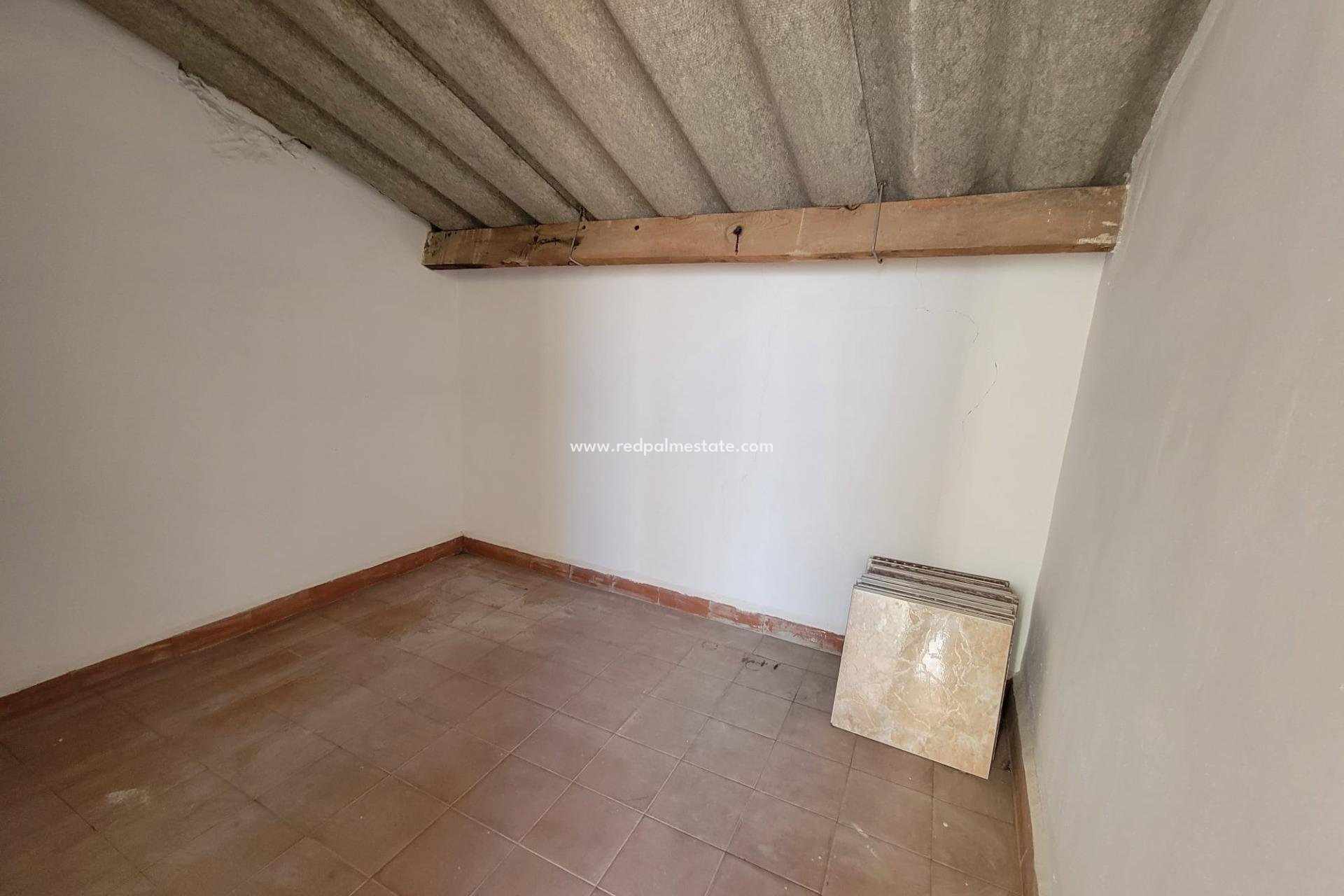 Reventa - Apartmentos -
Torrevieja - Playa de los Locos