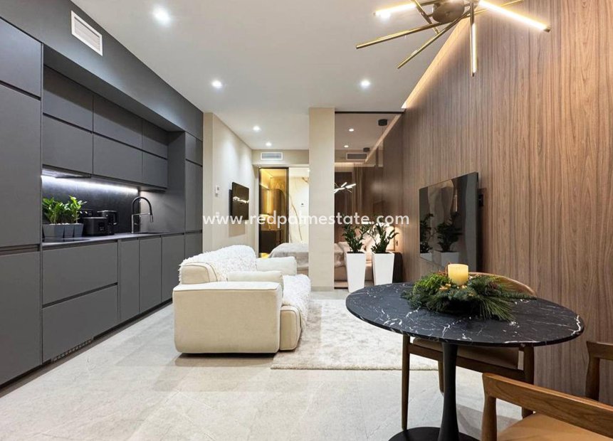 Reventa - Apartmentos -
Torrevieja - Playa de los Locos