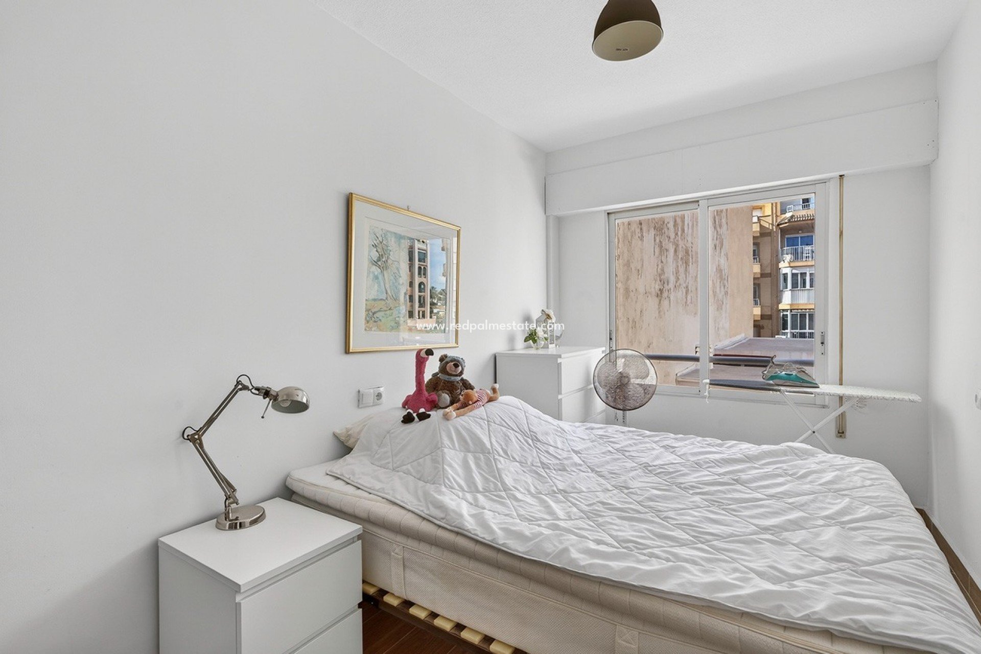 Reventa - Apartmentos -
Torrevieja - Playa de los Locos