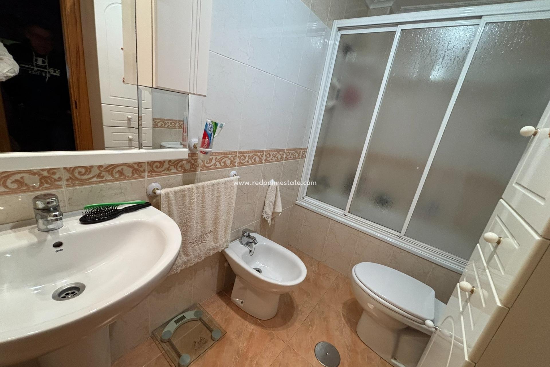 Reventa - Apartmentos -
Torrevieja - Playa de los Locos