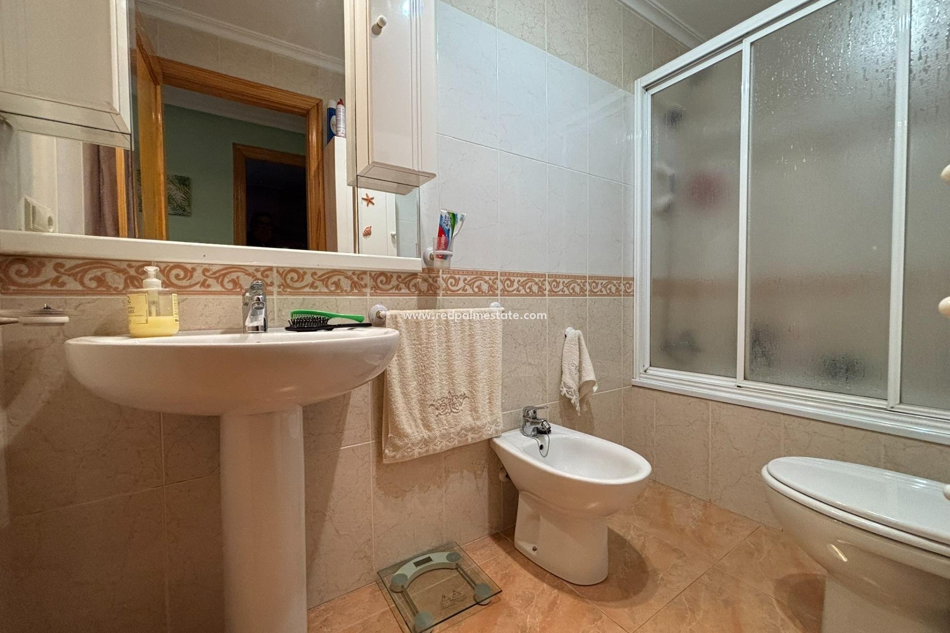 Reventa - Apartmentos -
Torrevieja - Playa de los Locos
