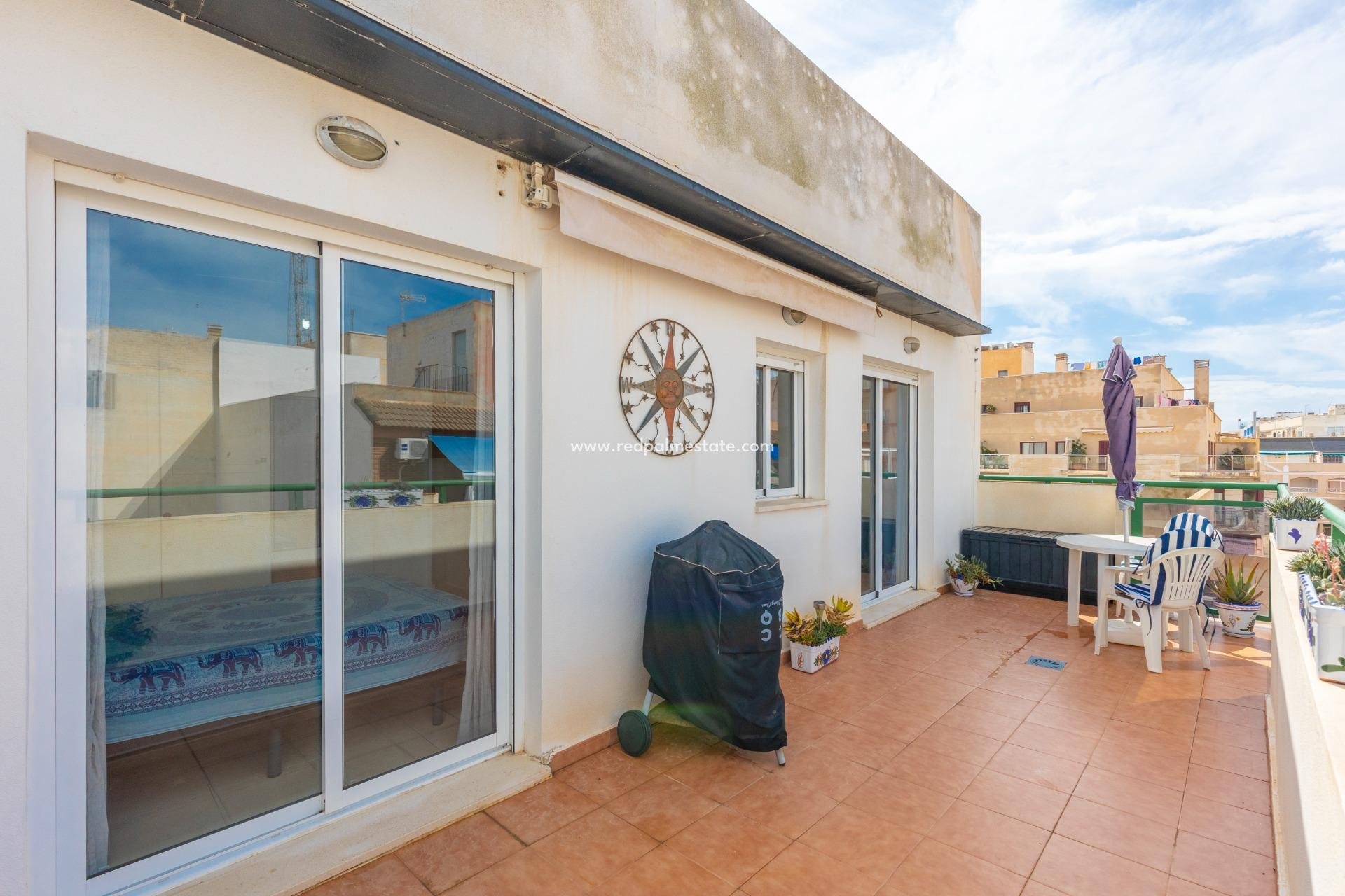 Reventa - Apartmentos -
Torrevieja - Playa de los Locos