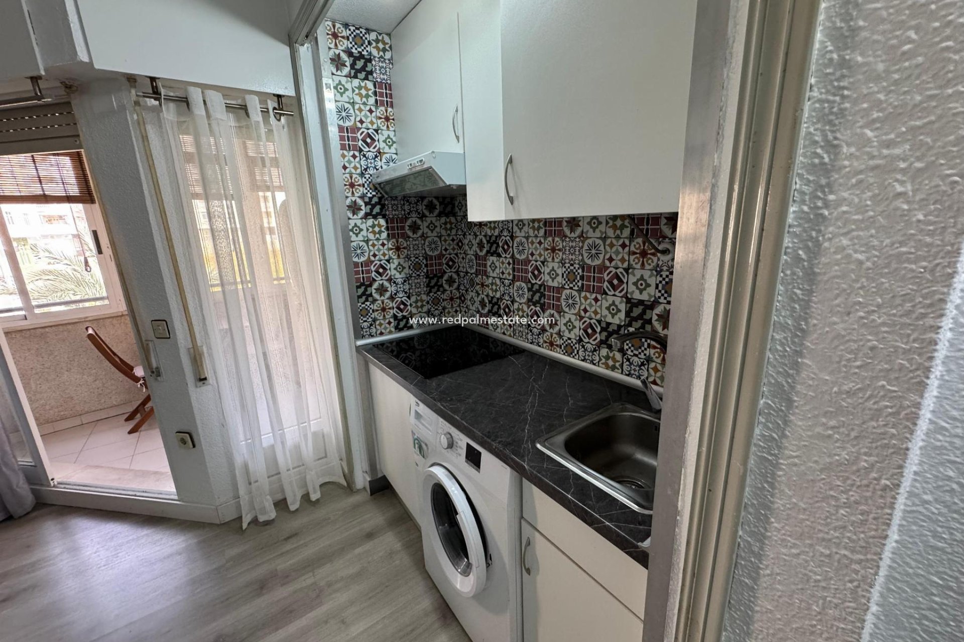 Reventa - Apartmentos -
Torrevieja - Playa de los Locos