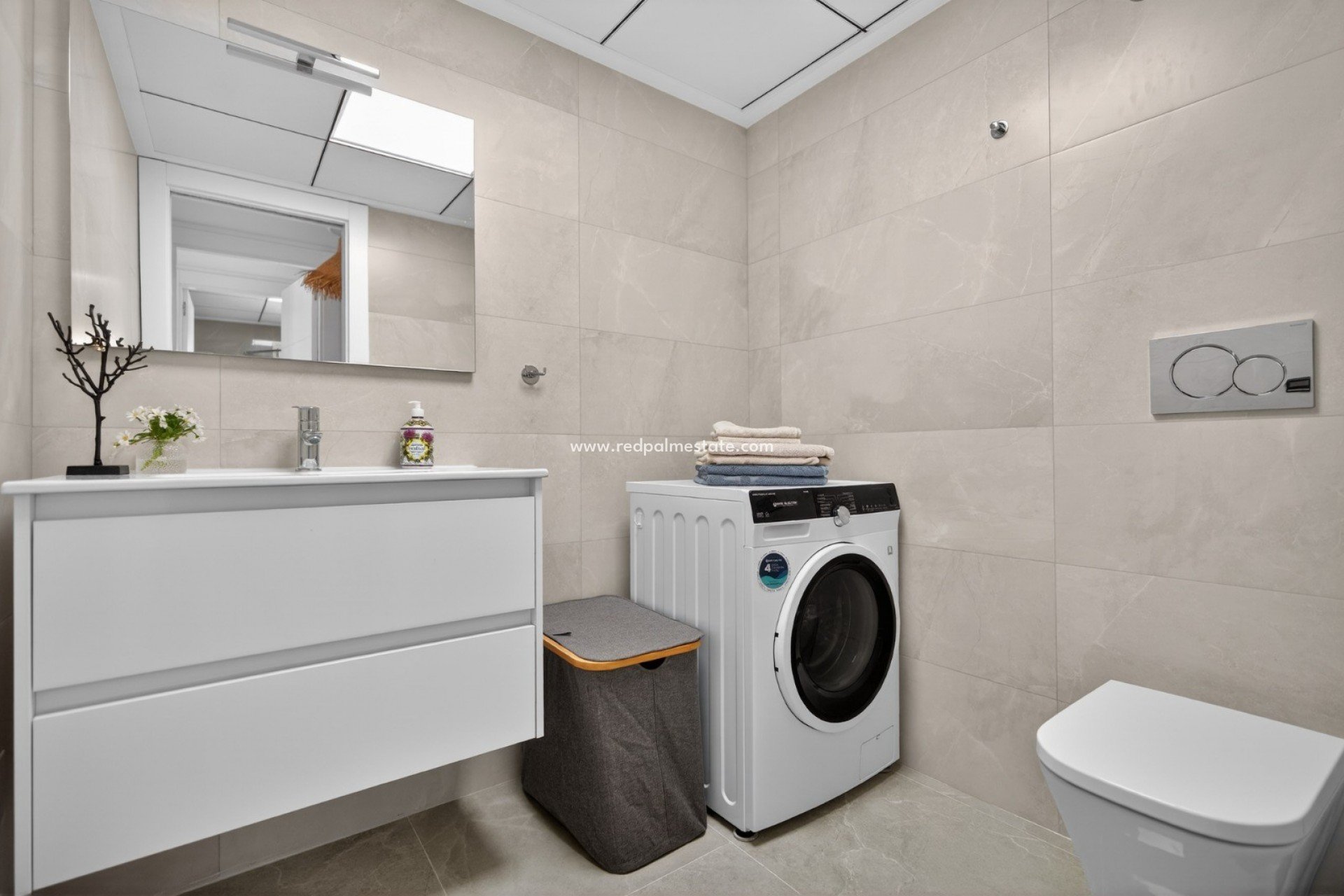 Reventa - Apartmentos -
Torrevieja - Playa de los Locos