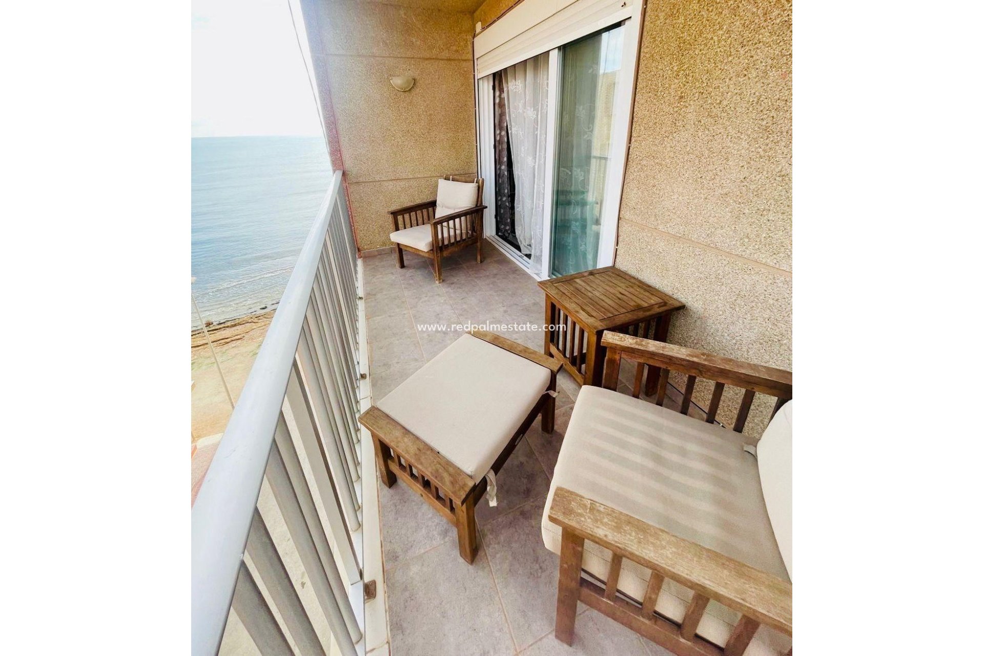 Reventa - Apartmentos -
Torrevieja - Playa de los Naufragos