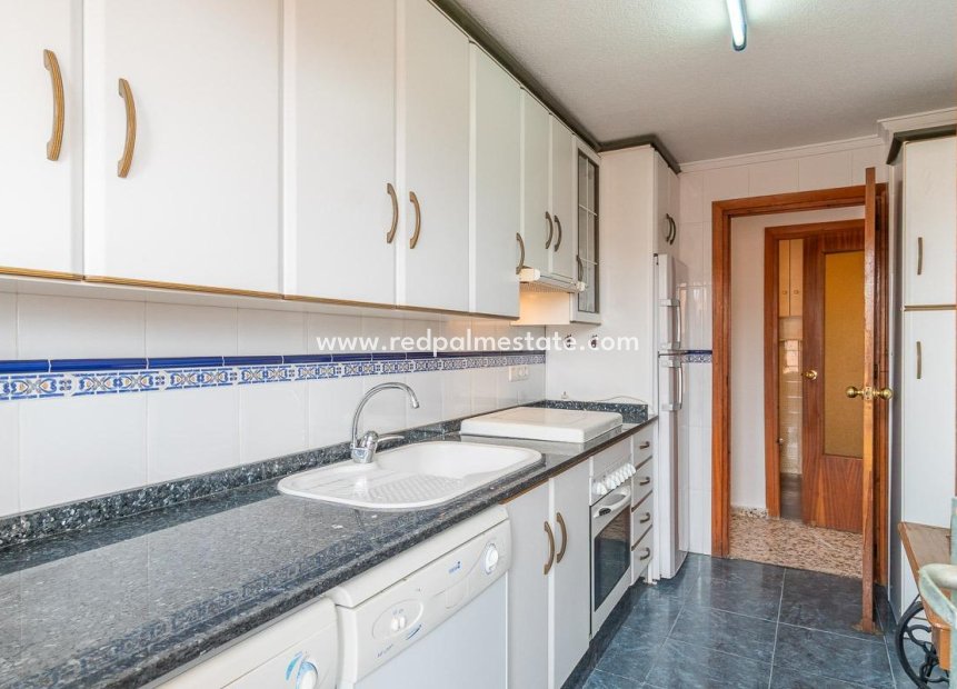 Reventa - Apartmentos -
Torrevieja - Playa de los Naufragos