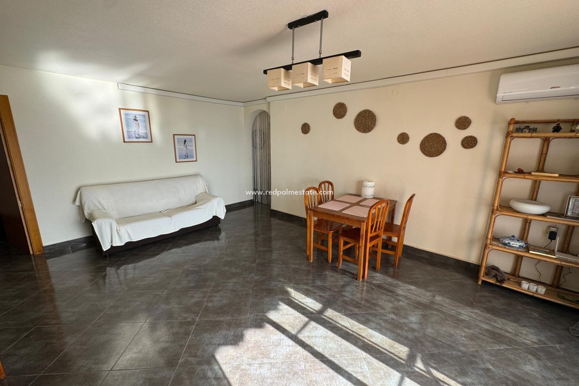 Reventa - Apartmentos -
Torrevieja - Playa del Cura