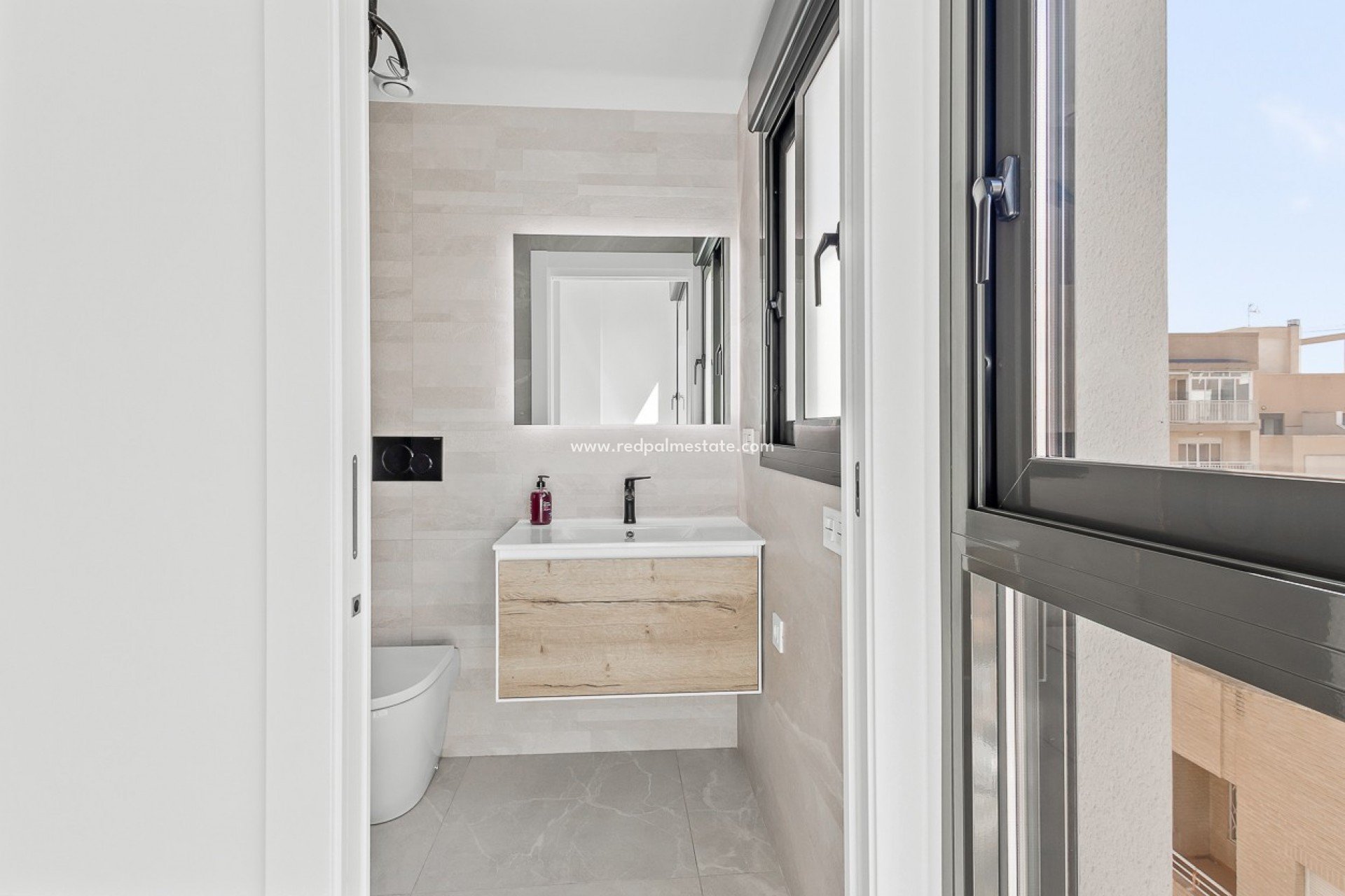 Reventa - Apartmentos -
Torrevieja - Playa del Cura