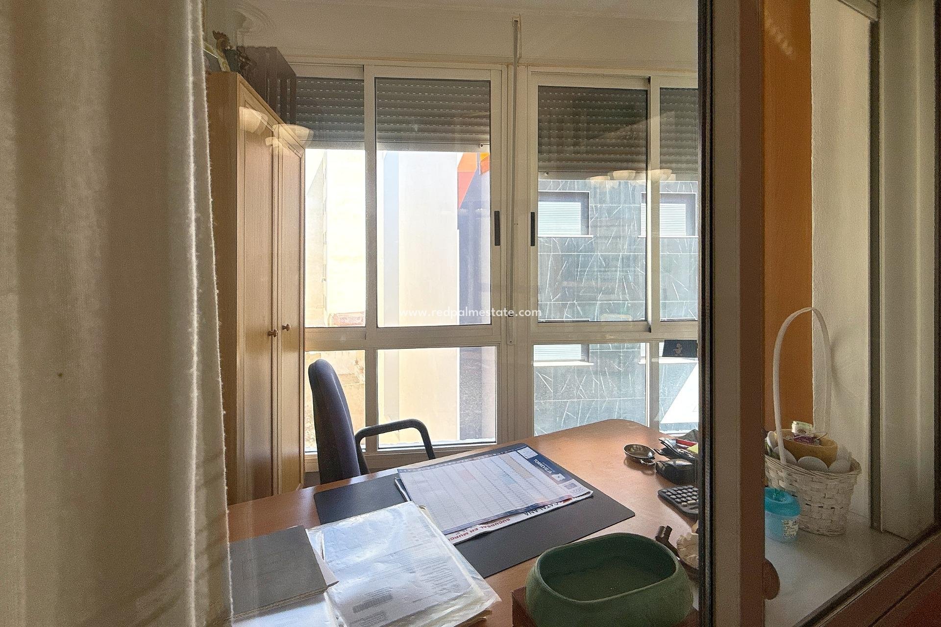 Reventa - Apartmentos -
Torrevieja - Playa del Cura