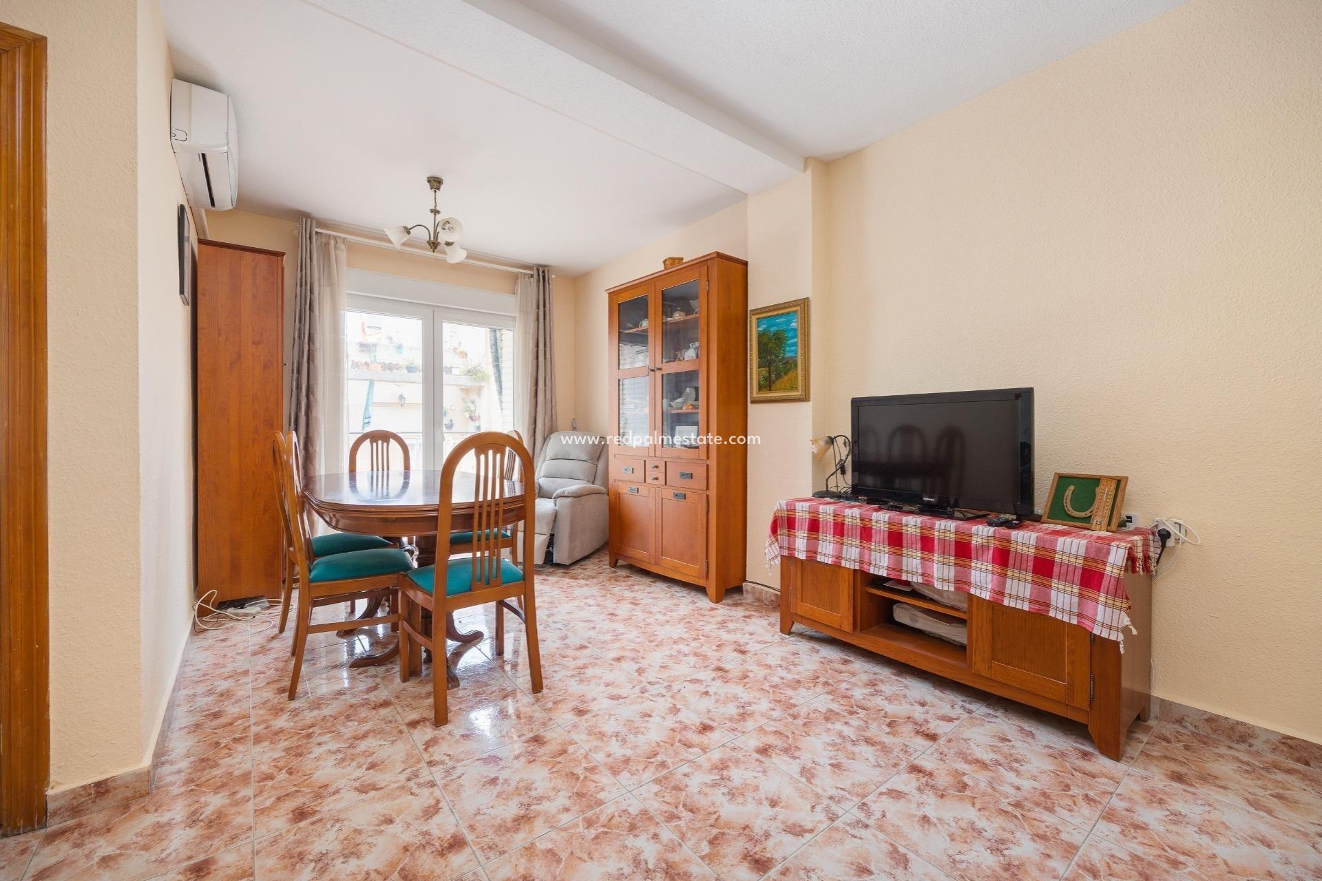 Reventa - Apartmentos -
Torrevieja - Playa del cura