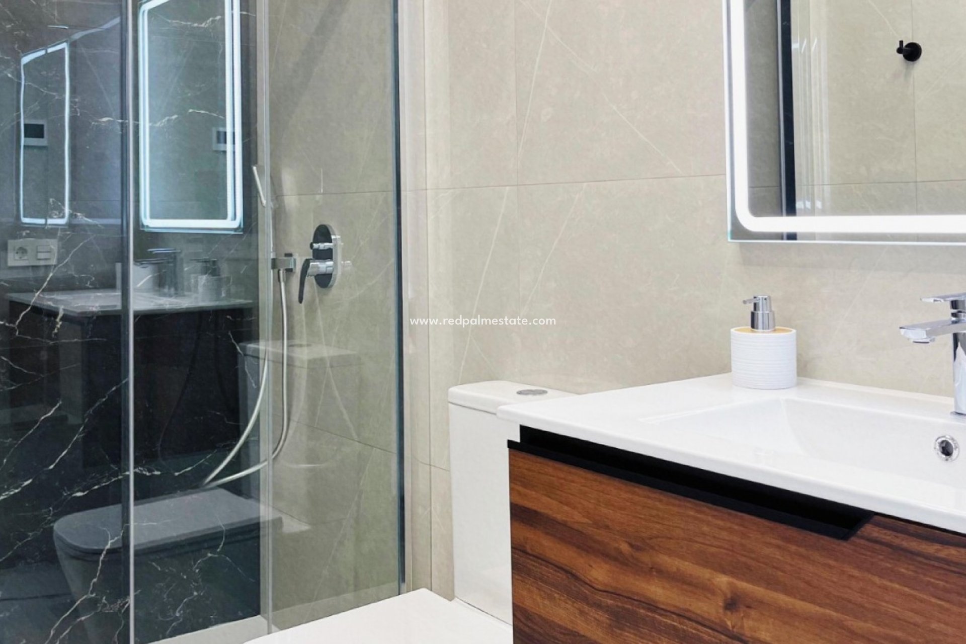 Reventa - Apartmentos -
Torrevieja - Playa del Cura