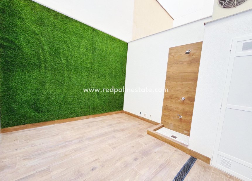 Reventa - Apartmentos -
Torrevieja - Playa del Cura