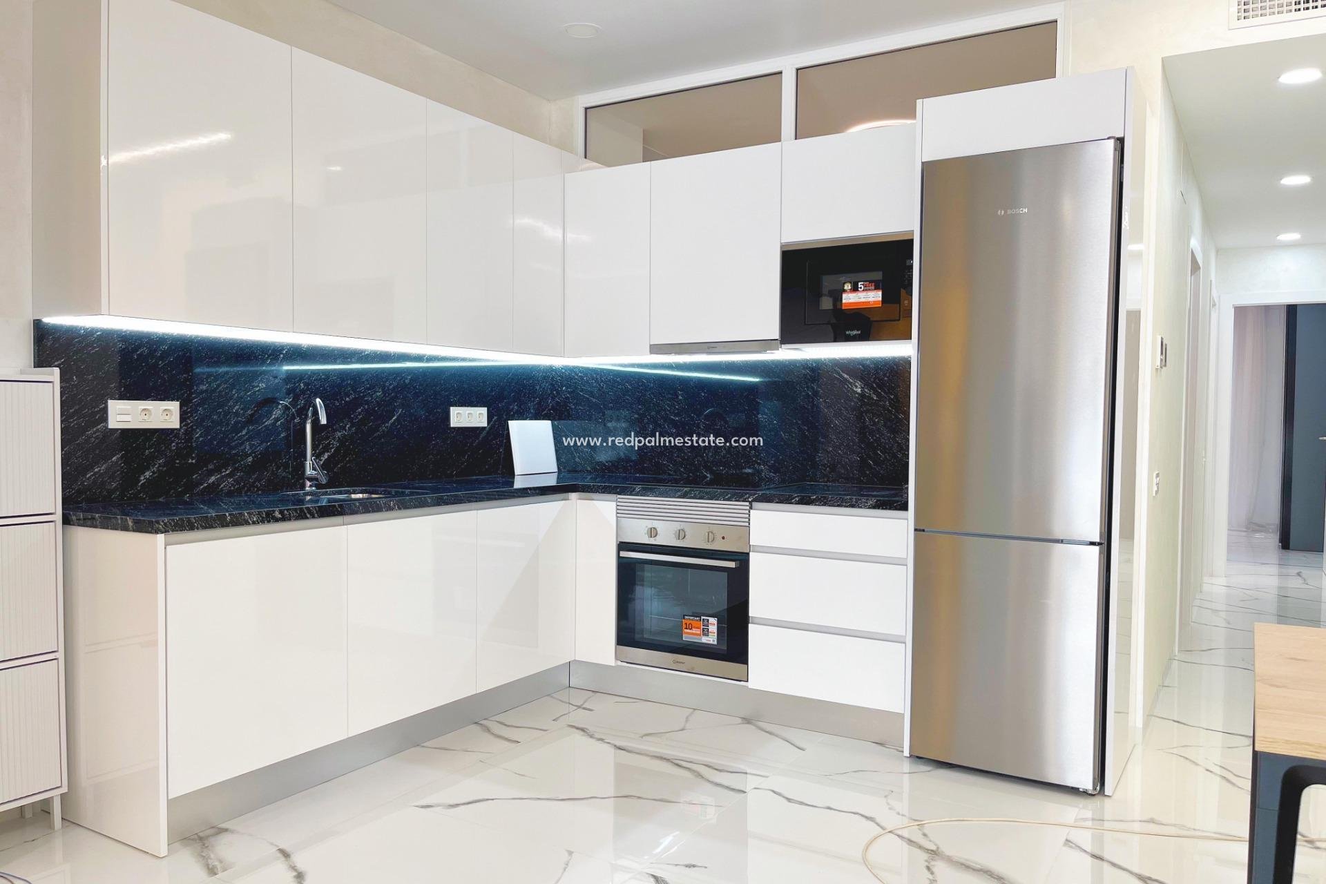 Reventa - Apartmentos -
Torrevieja - Playa del Cura