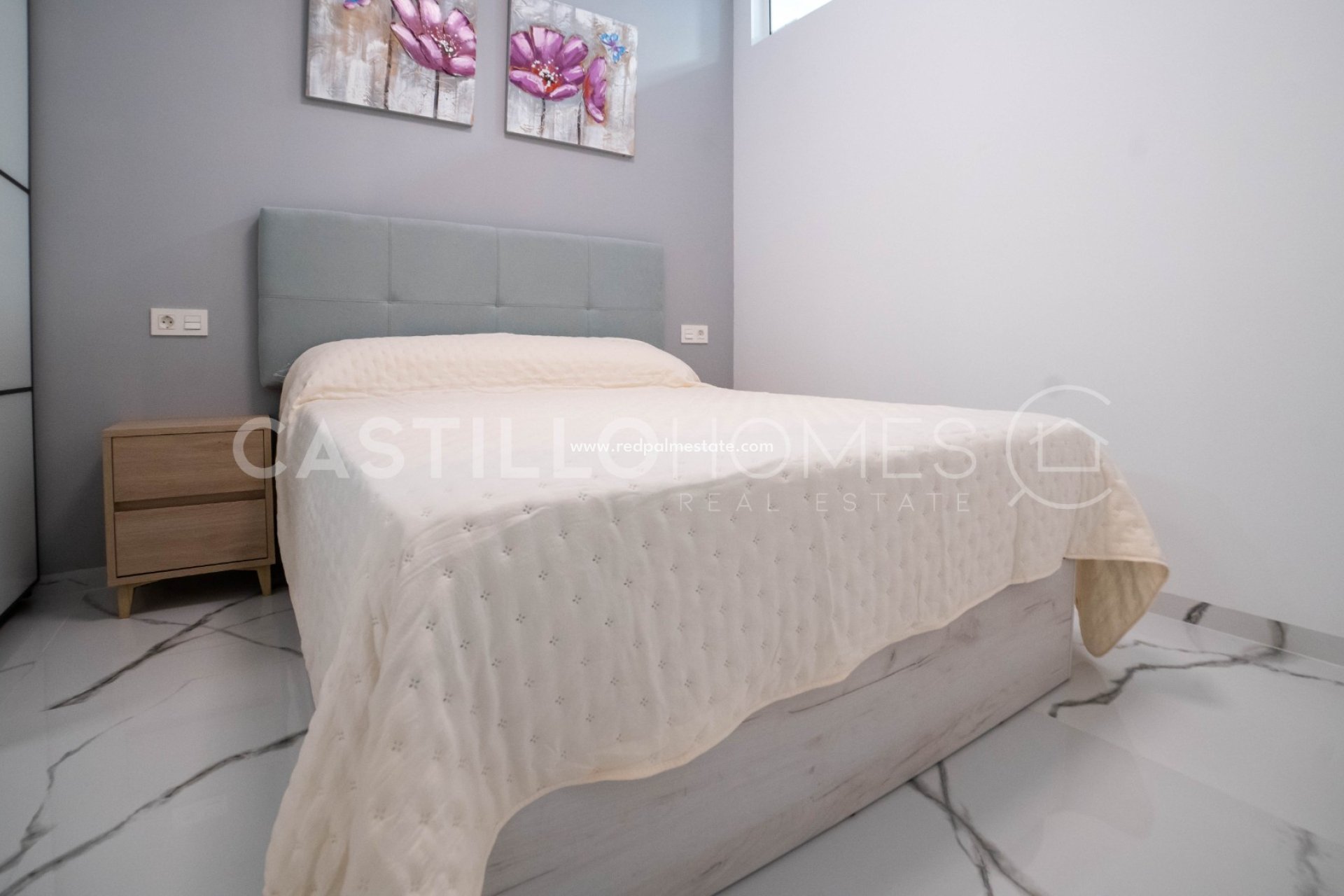 Reventa - Apartmentos -
Torrevieja - Playa del Cura