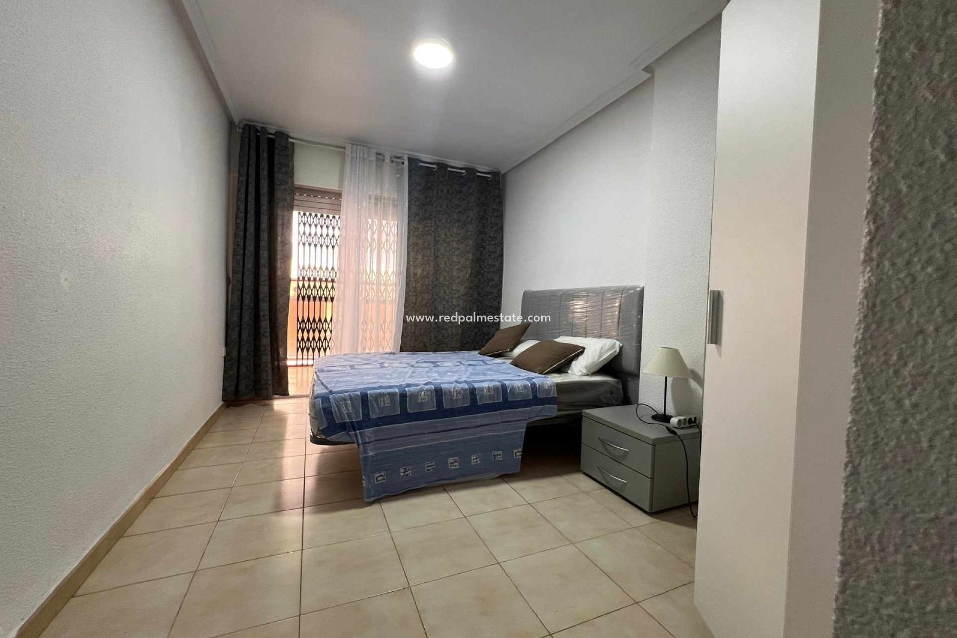 Reventa - Apartmentos -
Torrevieja - Playa del Cura