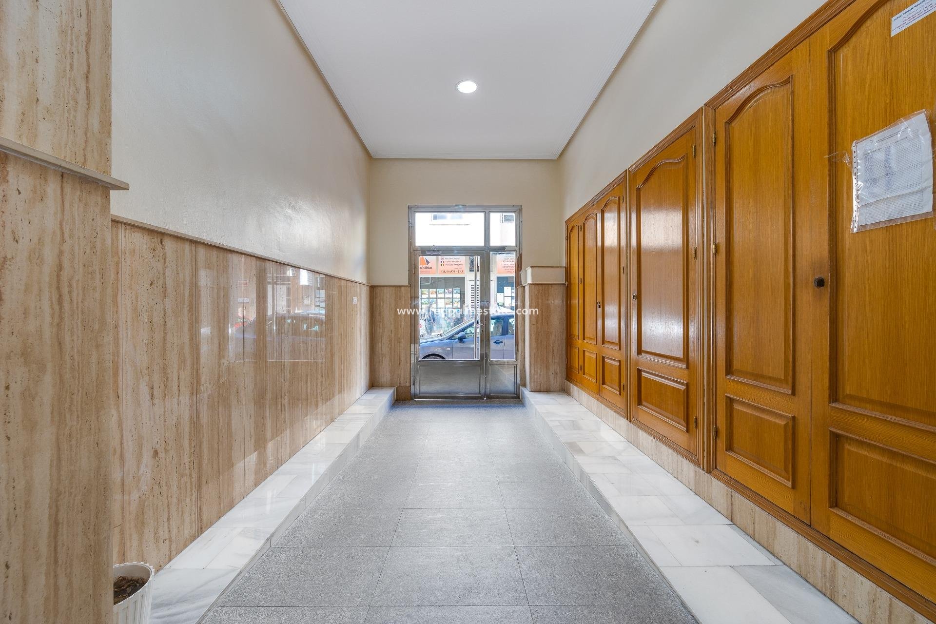 Reventa - Apartmentos -
Torrevieja - Playa del Cura