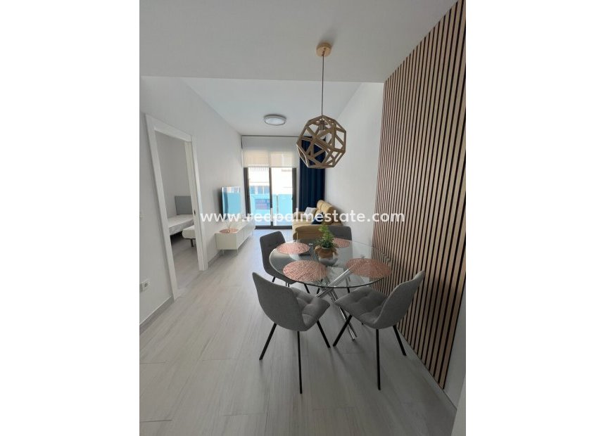 Reventa - Apartmentos -
Torrevieja - Playa del Cura