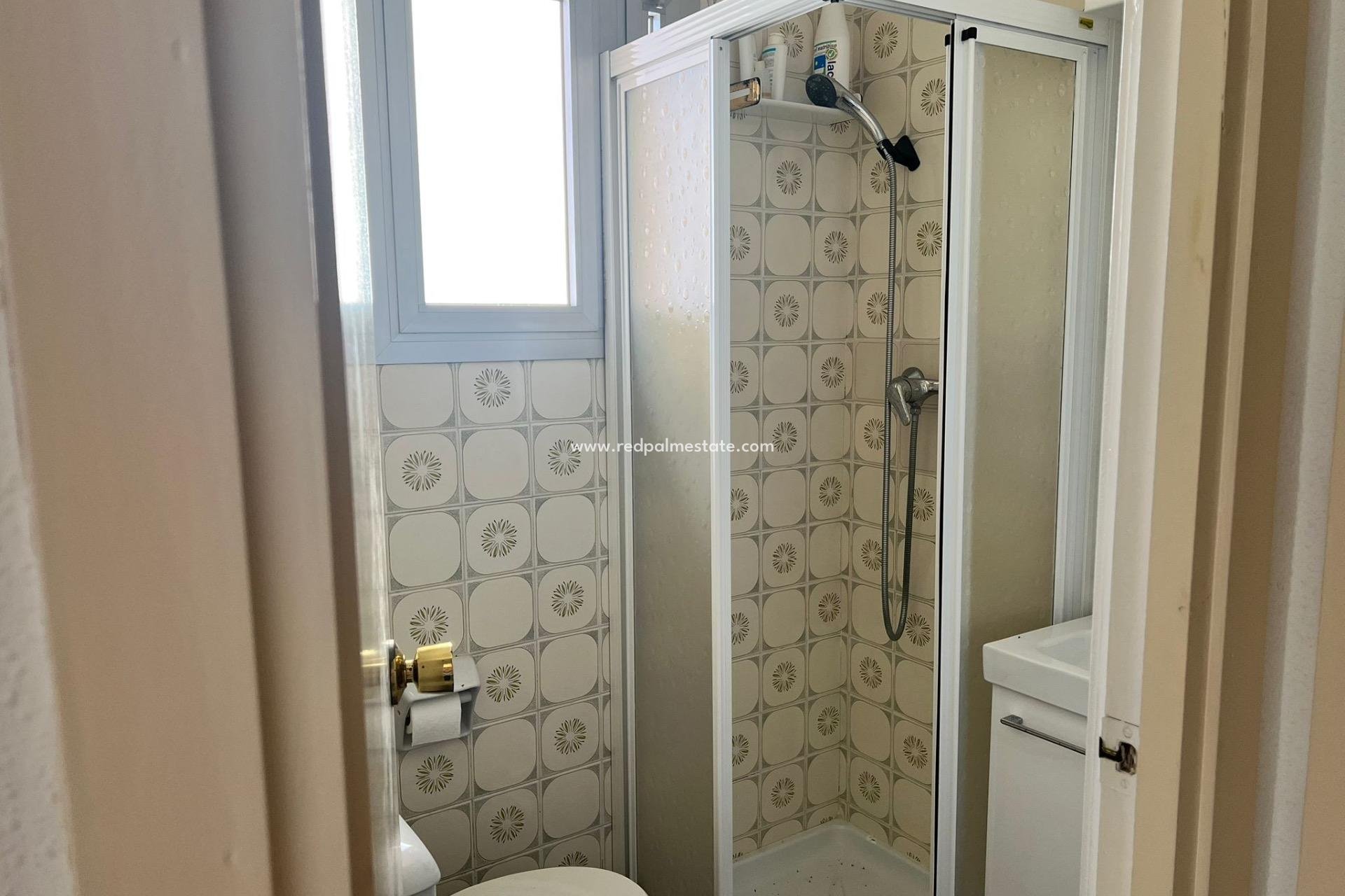 Reventa - Apartmentos -
Torrevieja - Playa del Cura