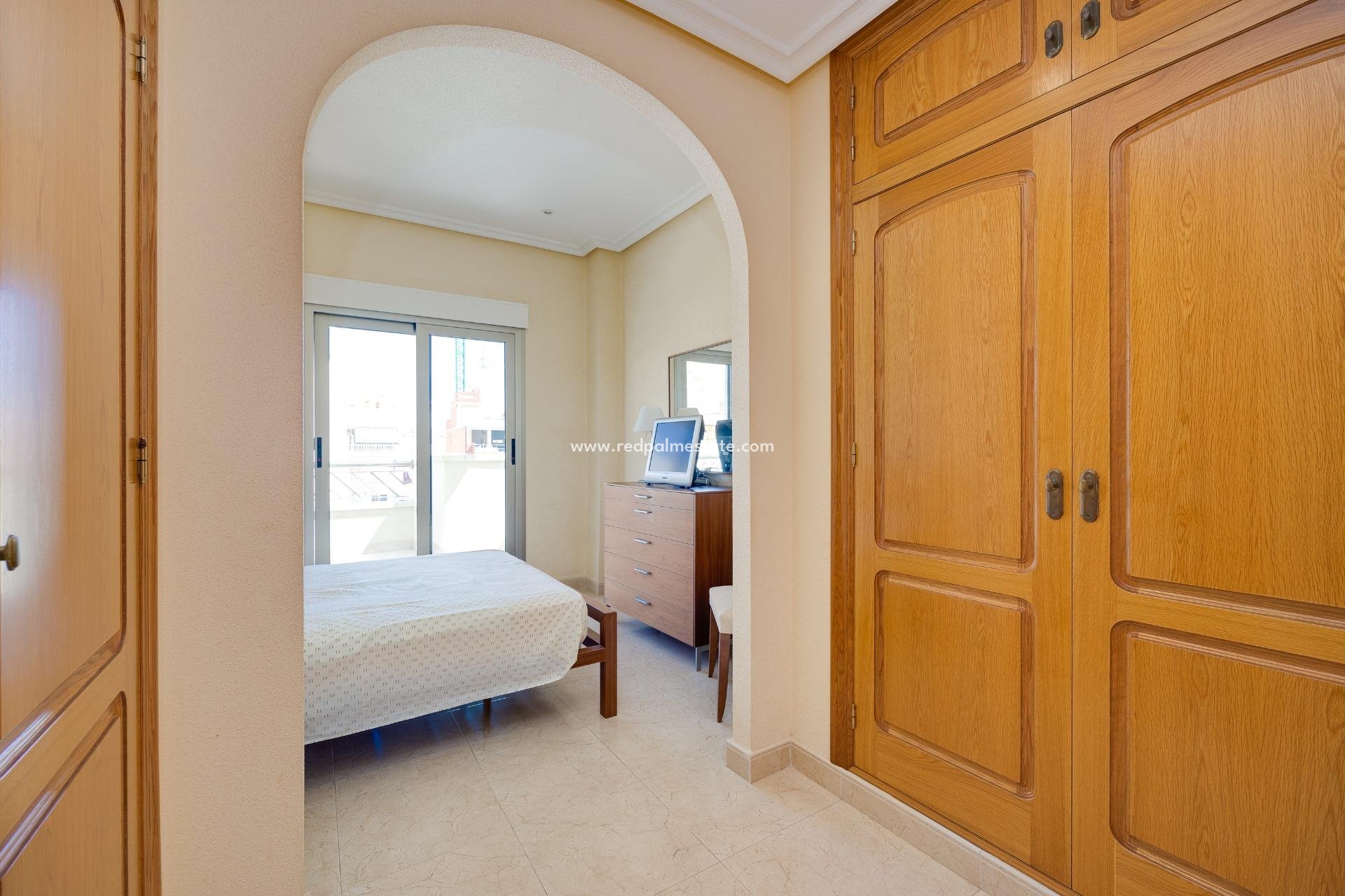 Reventa - Apartmentos -
Torrevieja - Playa del Cura