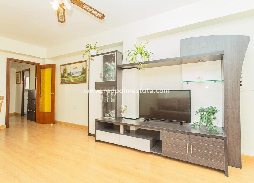 Reventa - Apartmentos -
Torrevieja - Playa del Cura