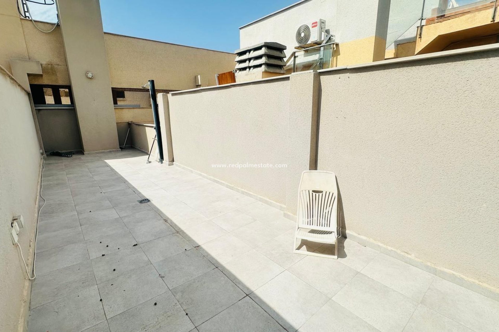 Reventa - Apartmentos -
Torrevieja - Playa del Cura