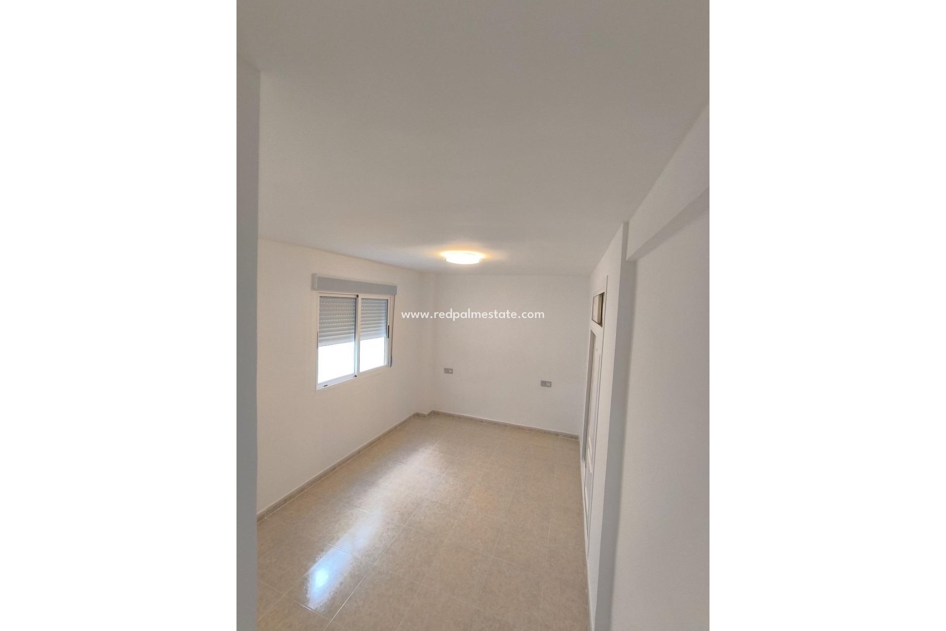 Reventa - Apartmentos -
Torrevieja - Playa del cura