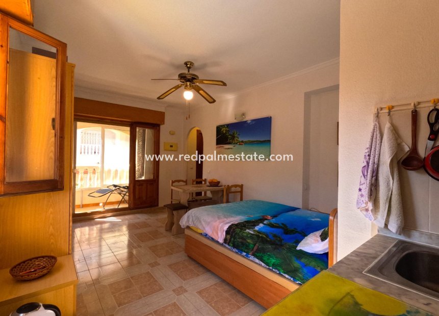 Reventa - Apartmentos -
Torrevieja - Playa del Cura