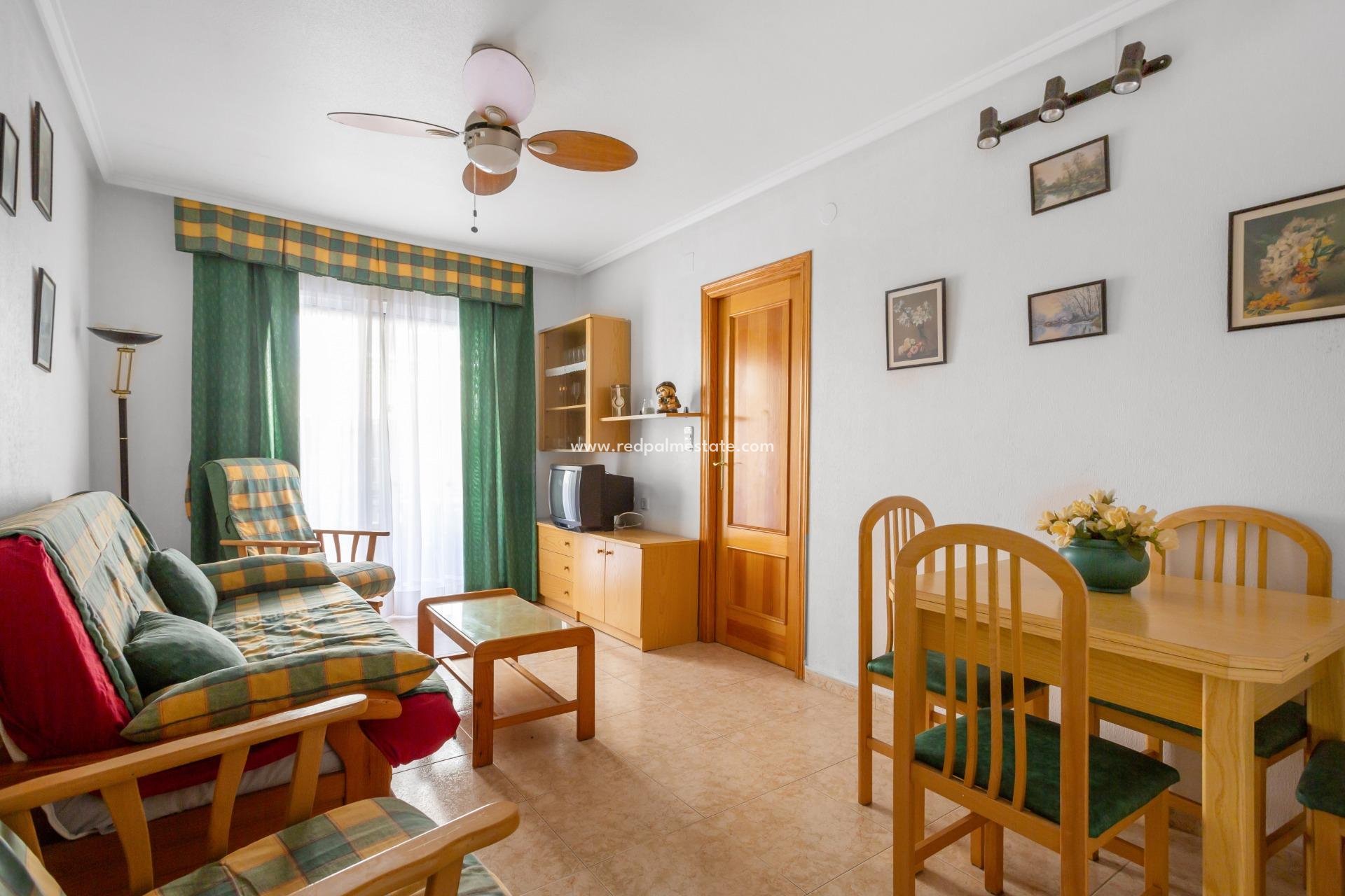 Reventa - Apartmentos -
Torrevieja - Playa del Cura