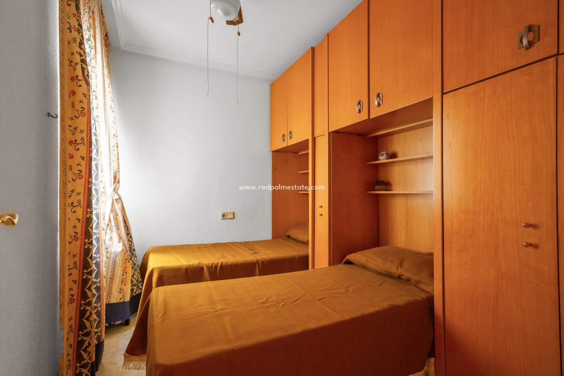 Reventa - Apartmentos -
Torrevieja - Playa del Cura