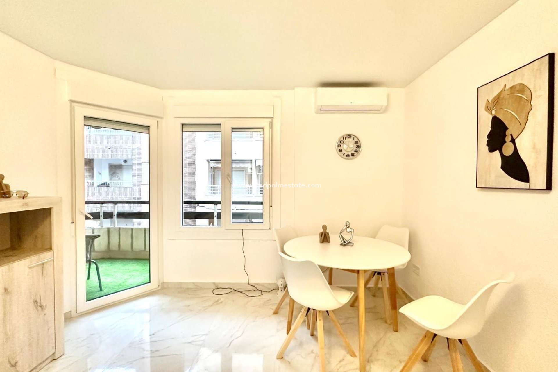 Reventa - Apartmentos -
Torrevieja - Playa del Cura