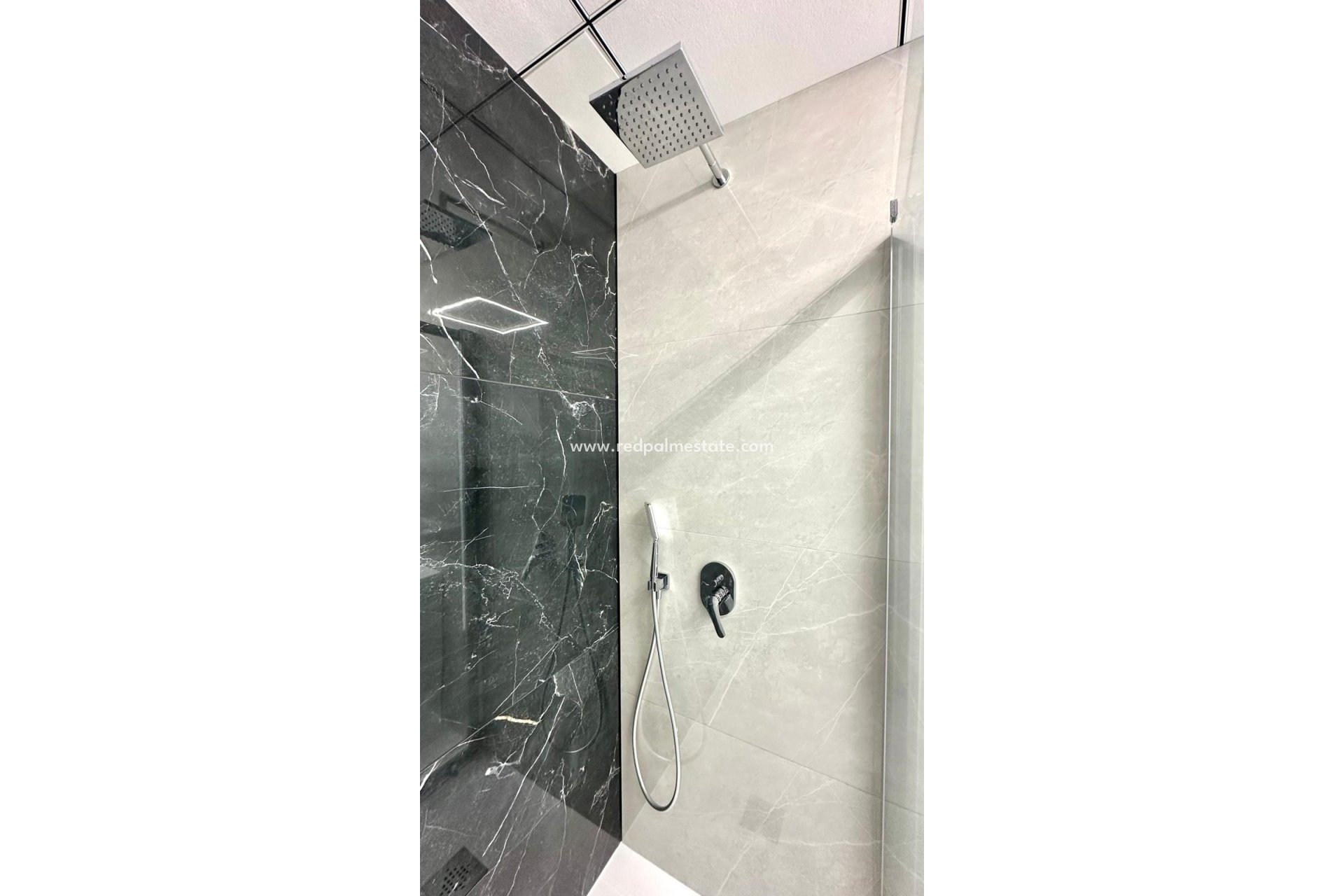 Reventa - Apartmentos -
Torrevieja - Playa del Cura