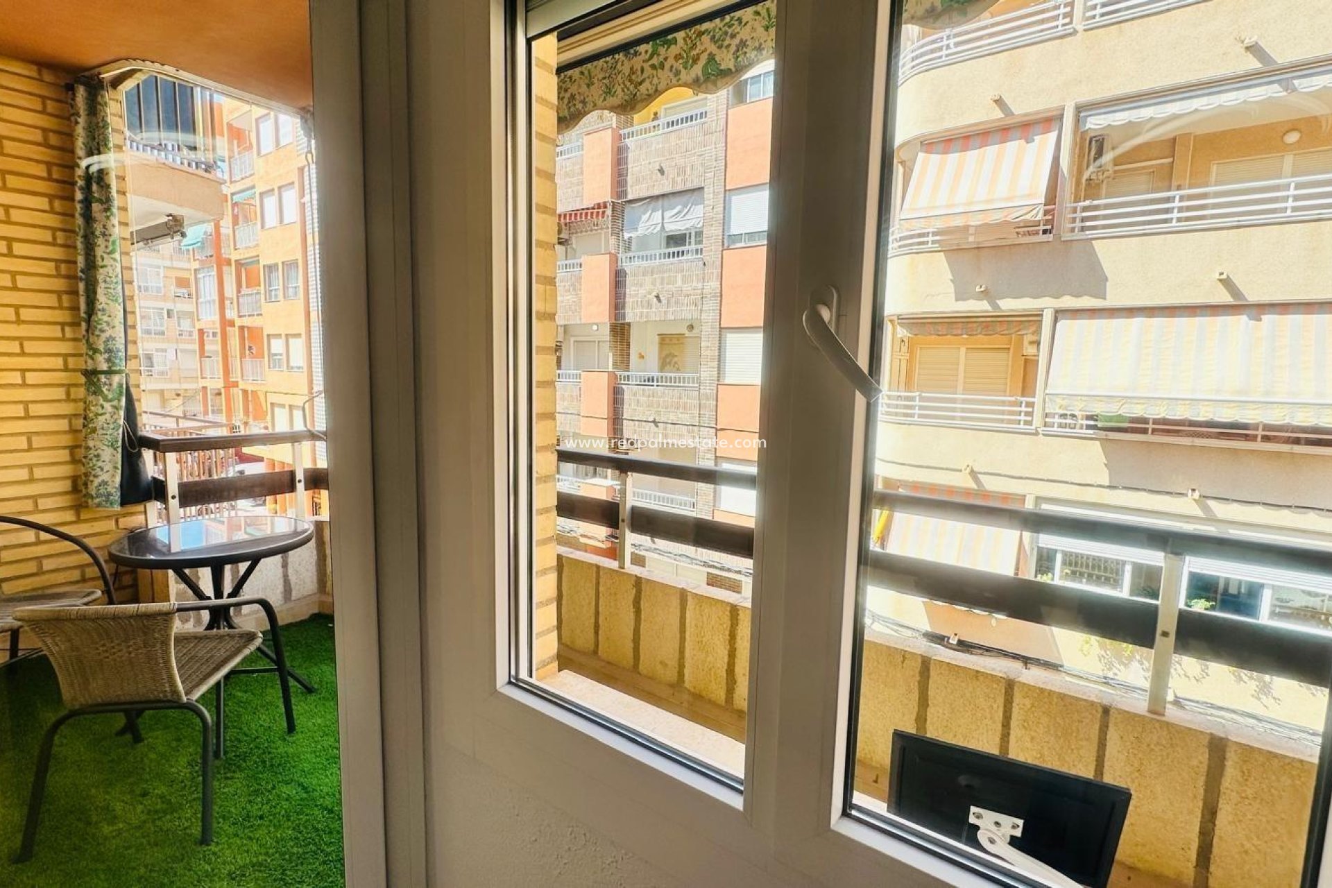 Reventa - Apartmentos -
Torrevieja - Playa del Cura