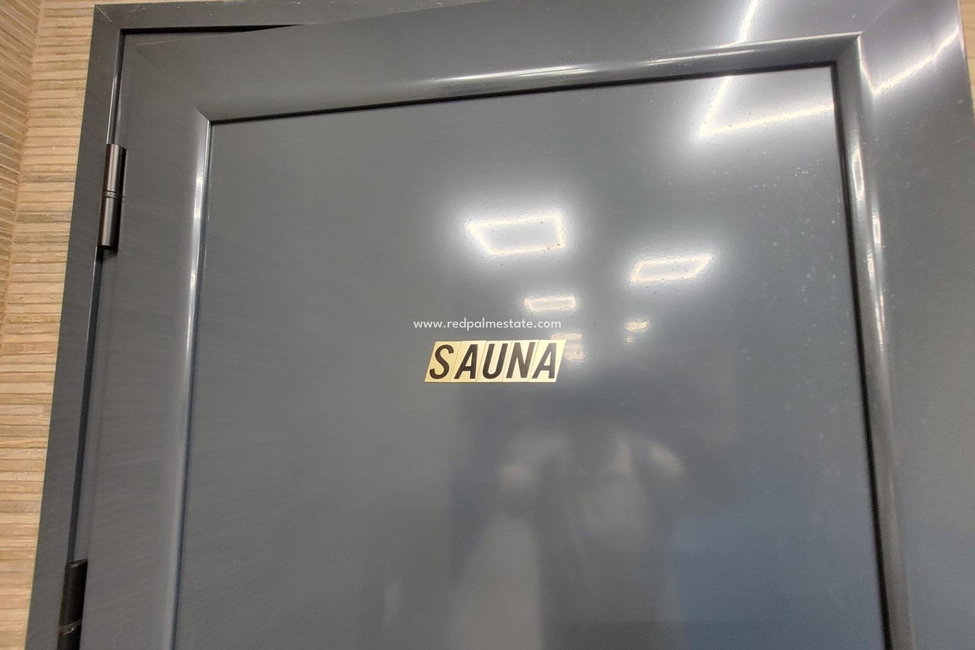 Reventa - Apartmentos -
Torrevieja - Playa del Cura