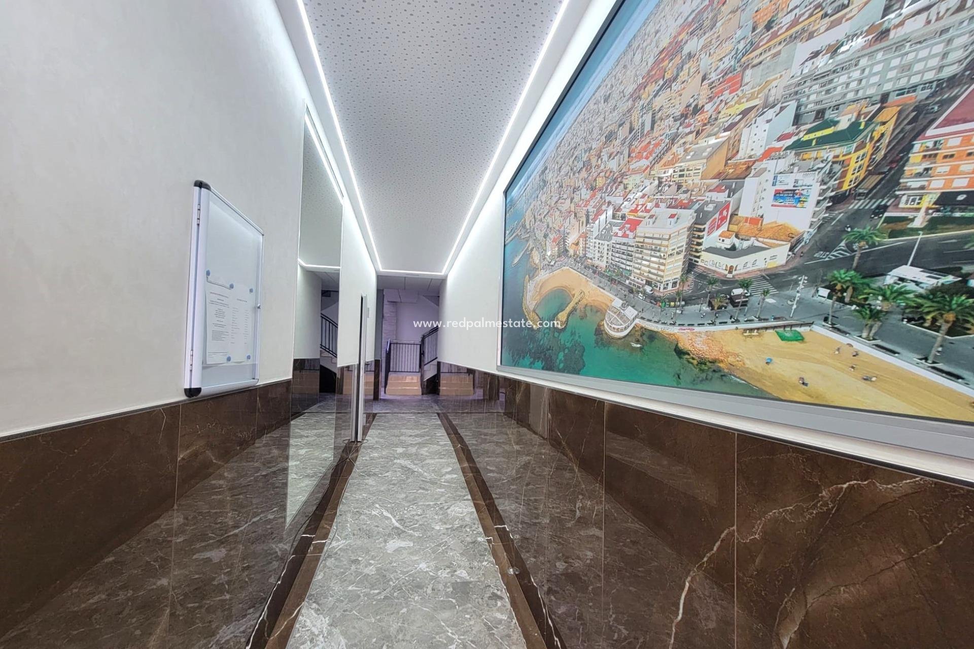 Reventa - Apartmentos -
Torrevieja - Playa del Cura