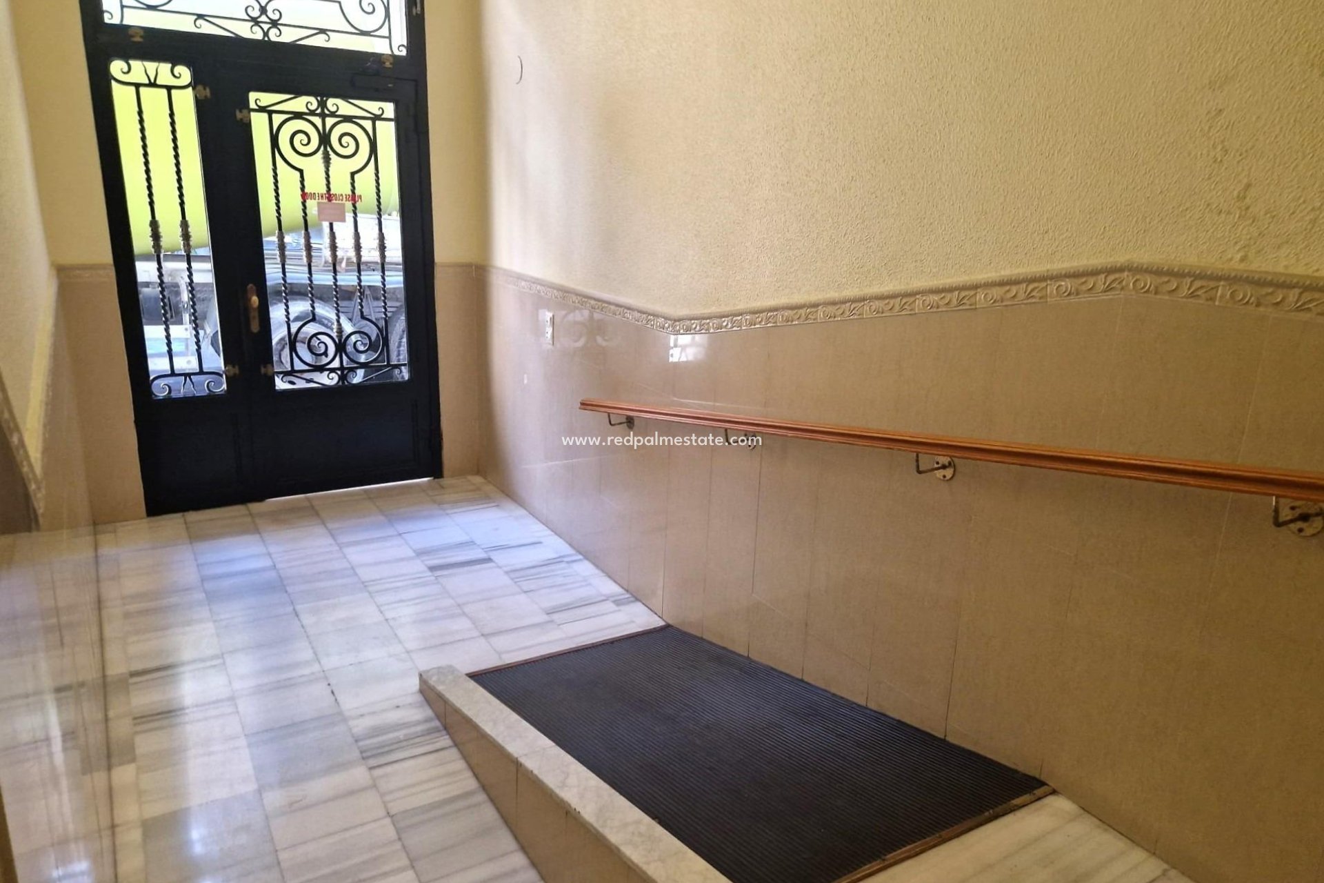 Reventa - Apartmentos -
Torrevieja - Playa del Cura