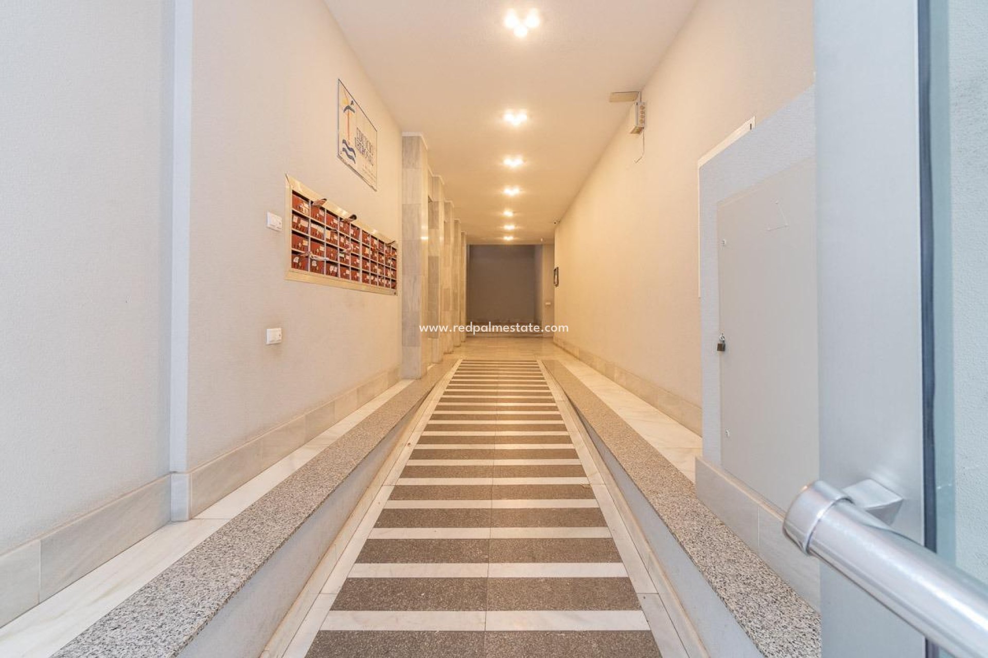 Reventa - Apartmentos -
Torrevieja - Playa del Cura