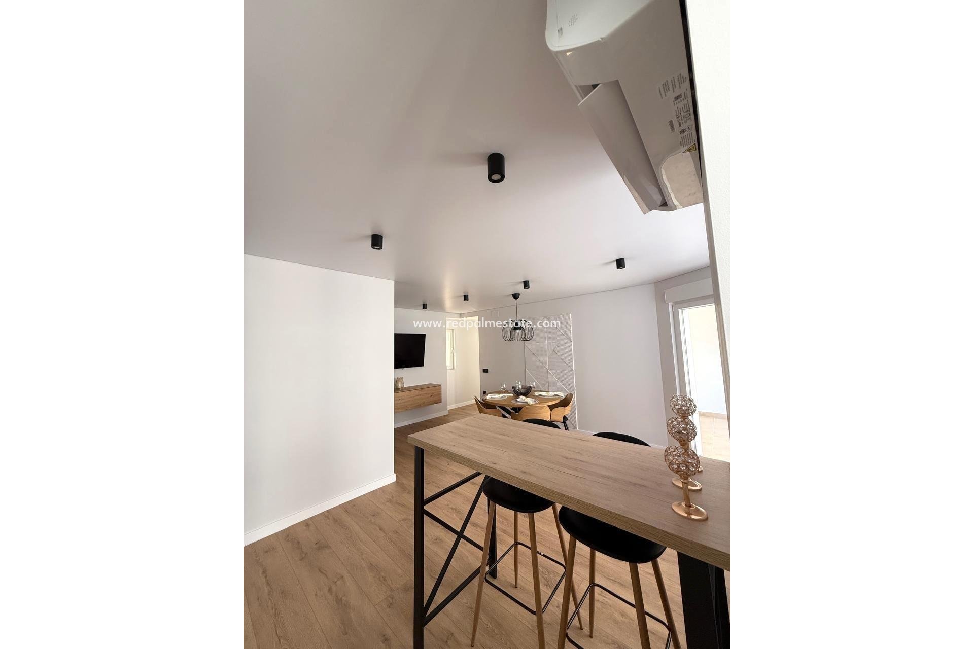 Reventa - Apartmentos -
Torrevieja - Playa del Cura