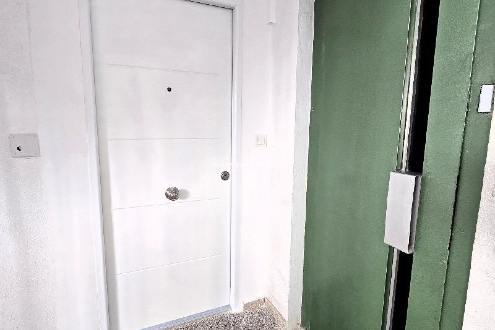 Reventa - Apartmentos -
Torrevieja - Playa del Cura