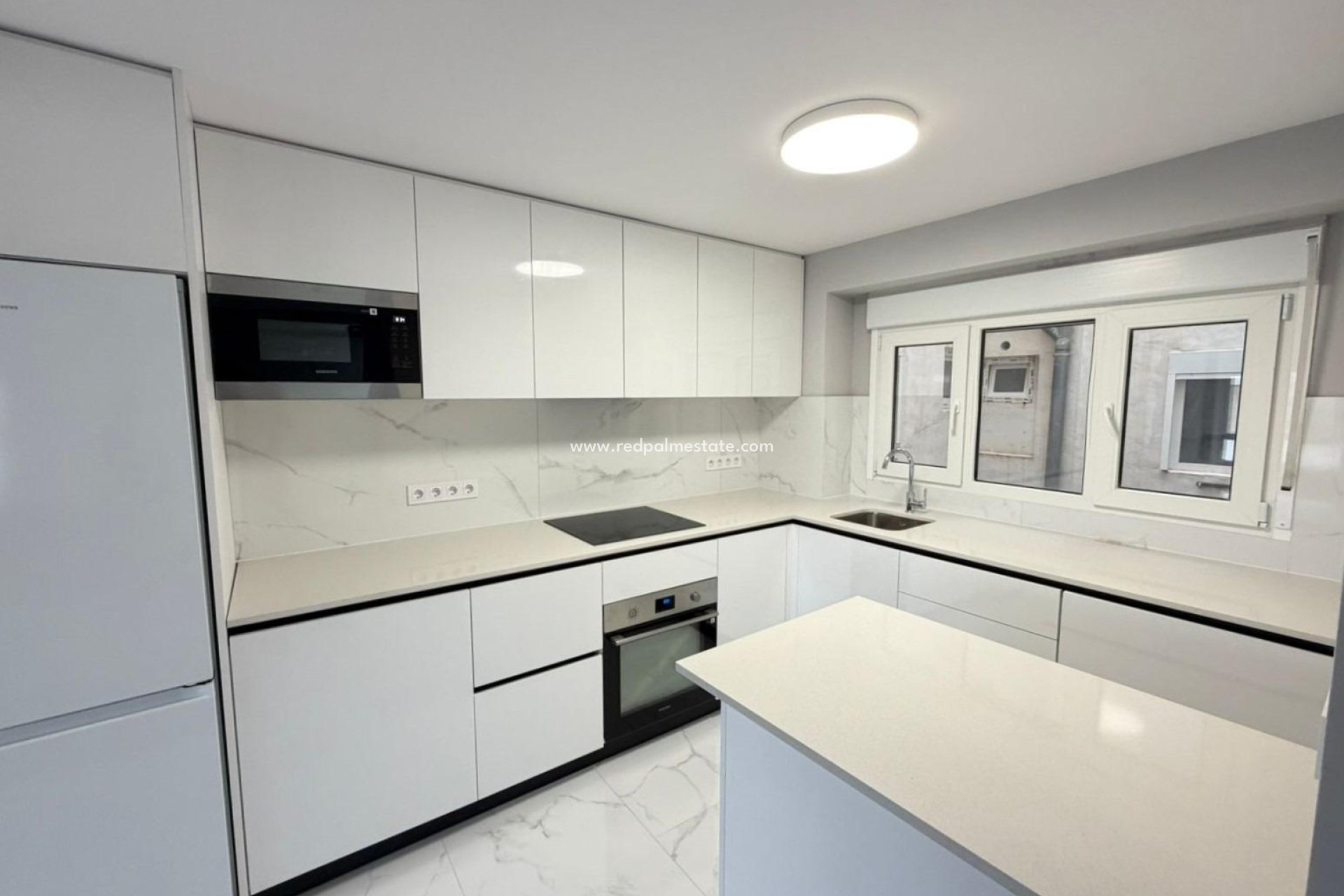 Reventa - Apartmentos -
Torrevieja - Playa del Cura