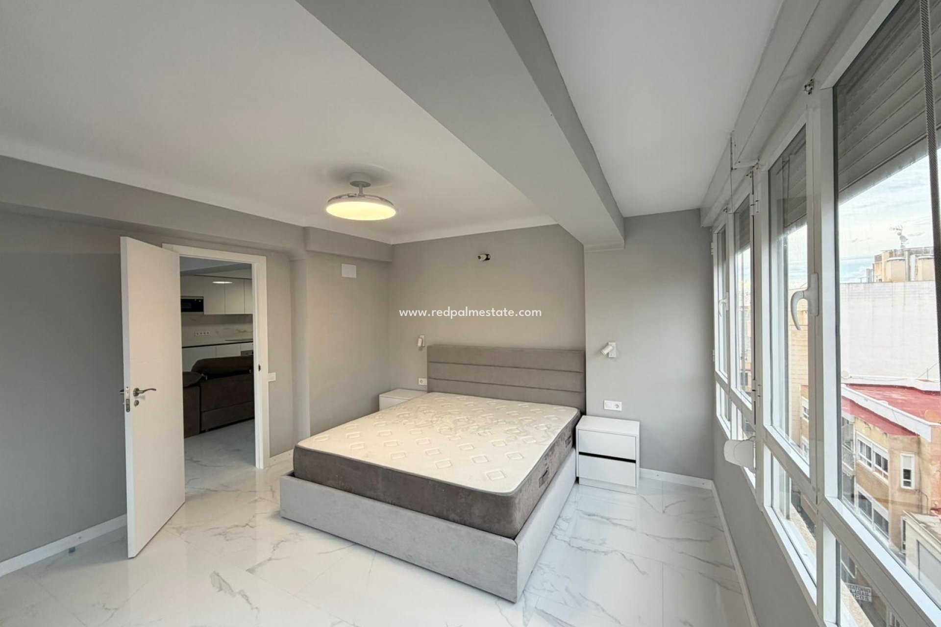 Reventa - Apartmentos -
Torrevieja - Playa del Cura