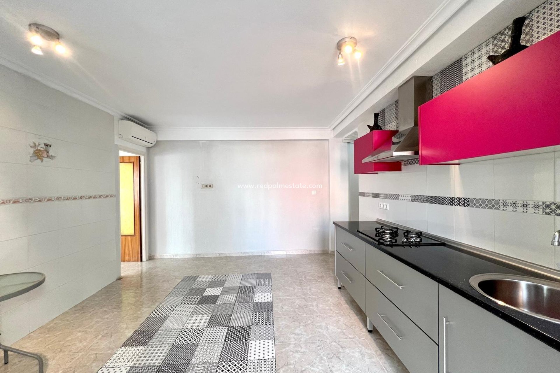 Reventa - Apartmentos -
Torrevieja - Playa del Cura