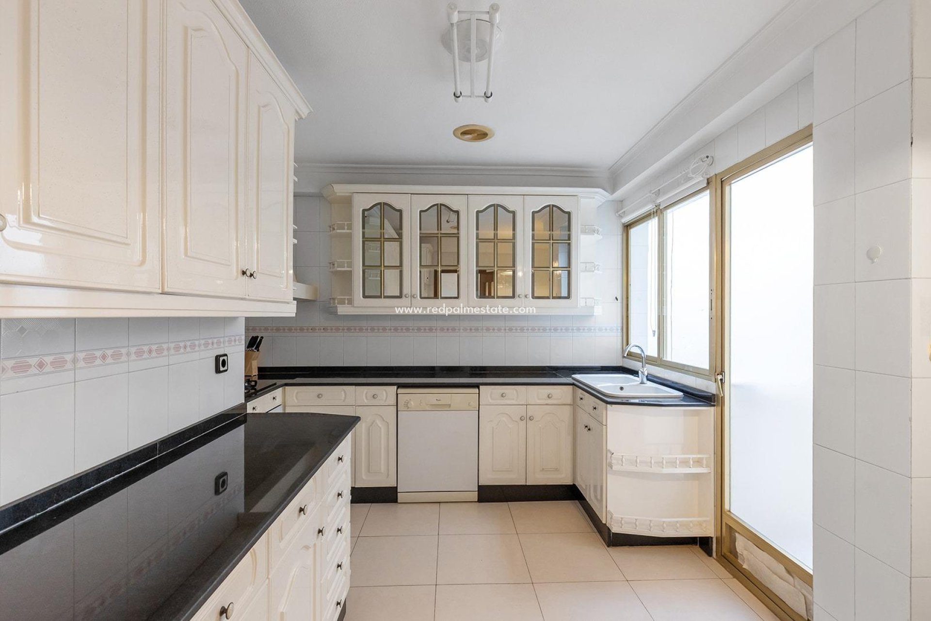 Reventa - Apartmentos -
Torrevieja - Playa del Cura