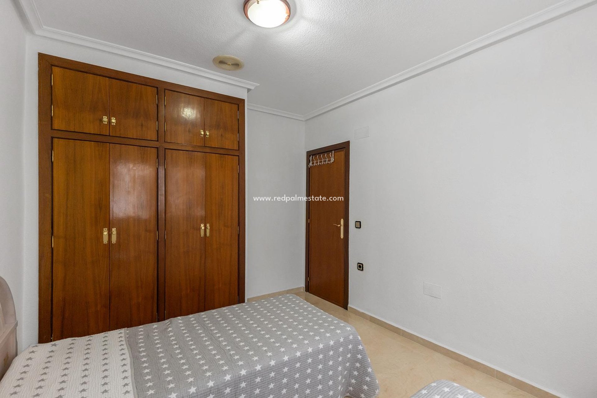 Reventa - Apartmentos -
Torrevieja - Playa del Cura