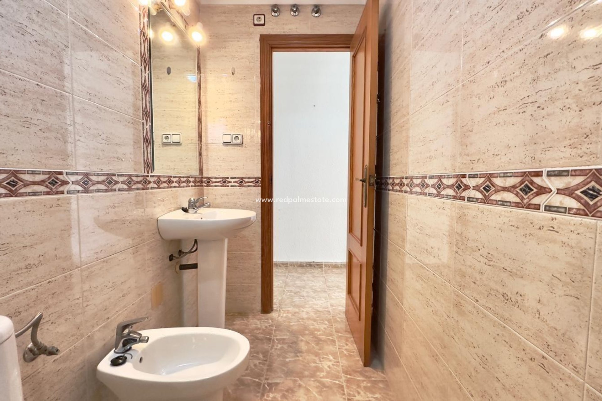 Reventa - Apartmentos -
Torrevieja - Playa del Cura