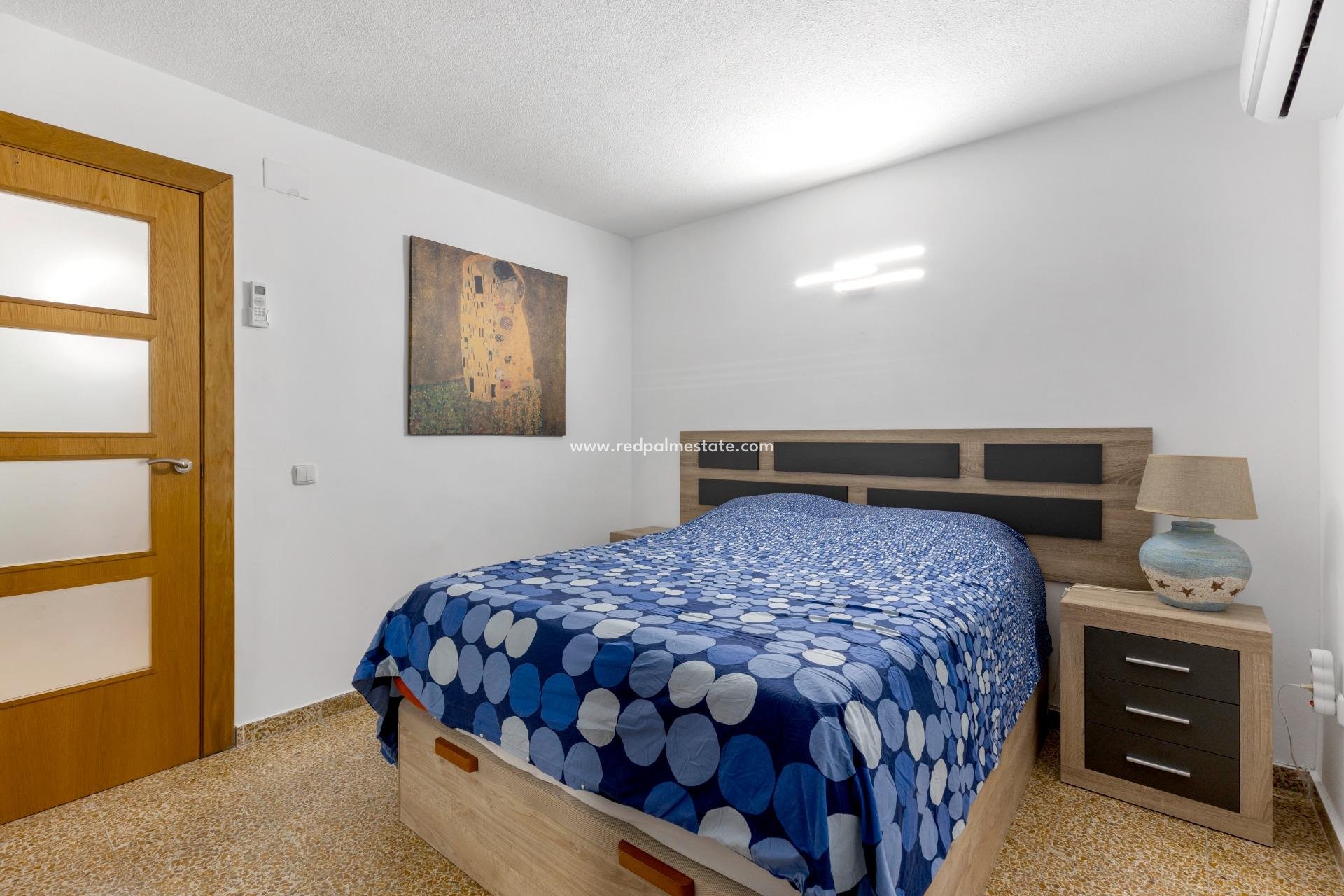 Reventa - Apartmentos -
Torrevieja - Playa del Cura