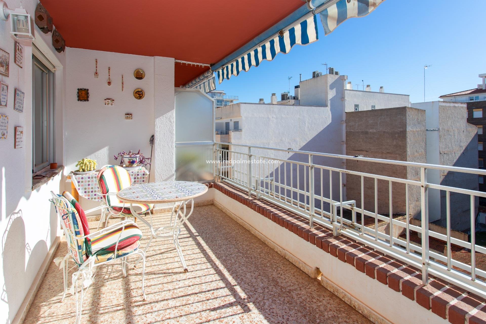 Reventa - Apartmentos -
Torrevieja - Playa del Cura