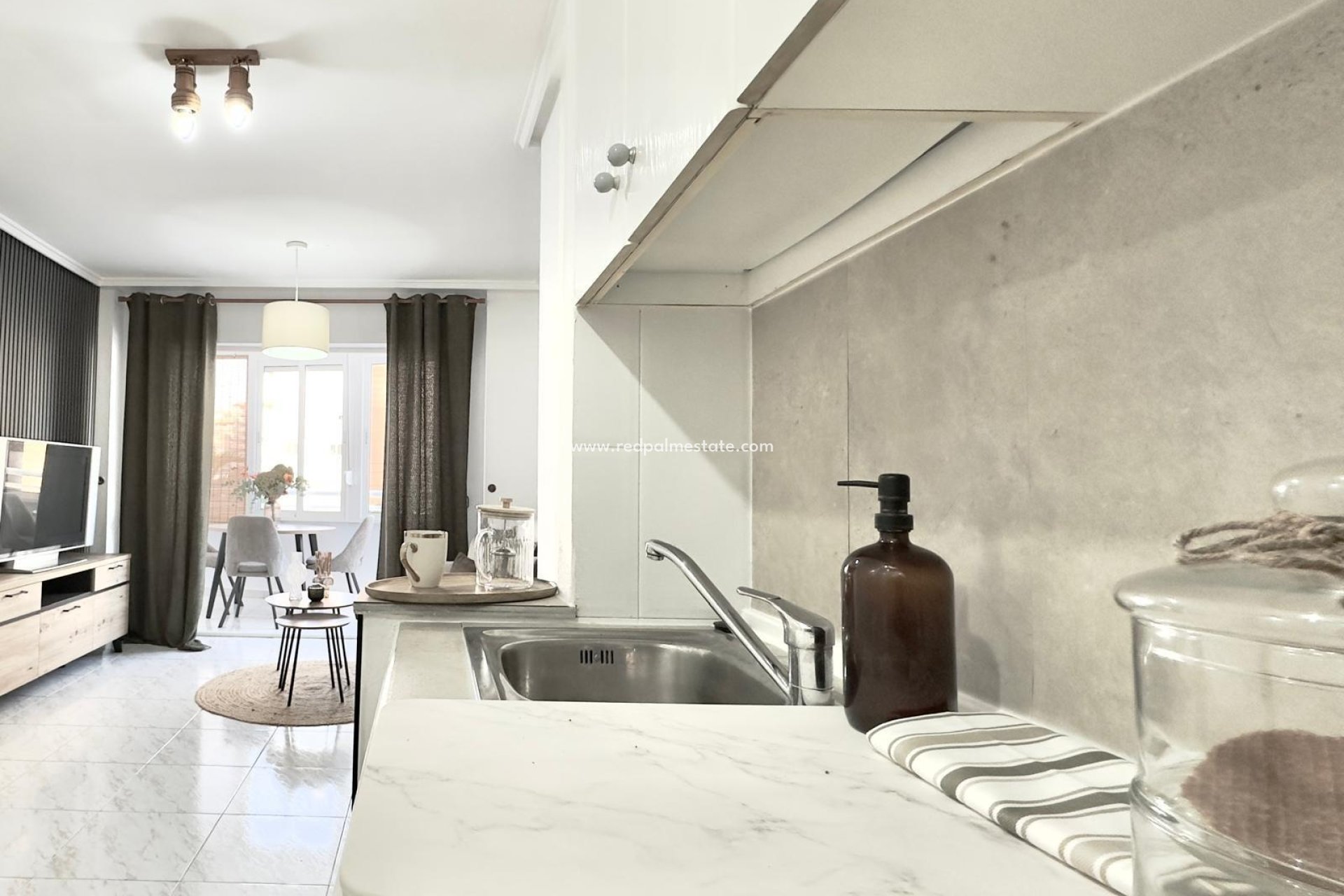 Reventa - Apartmentos -
Torrevieja - Playa del Cura