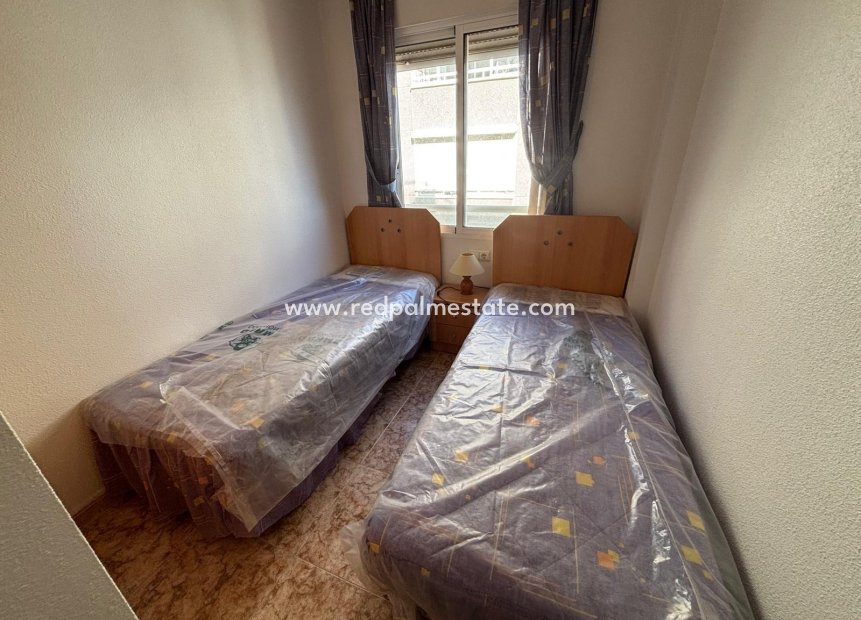 Reventa - Apartmentos -
Torrevieja - Playa del Cura