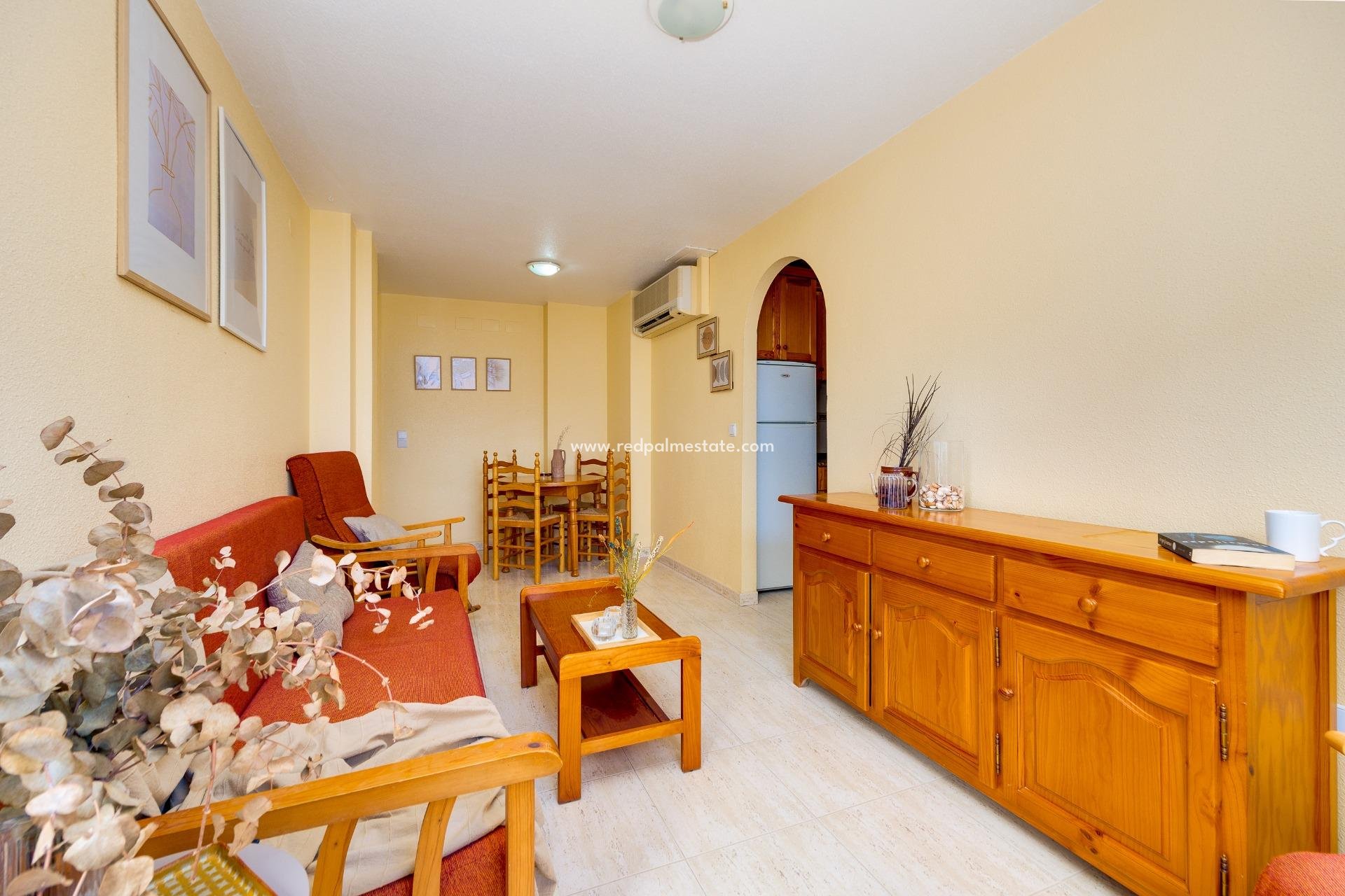 Reventa - Apartmentos -
Torrevieja - Playa del Cura